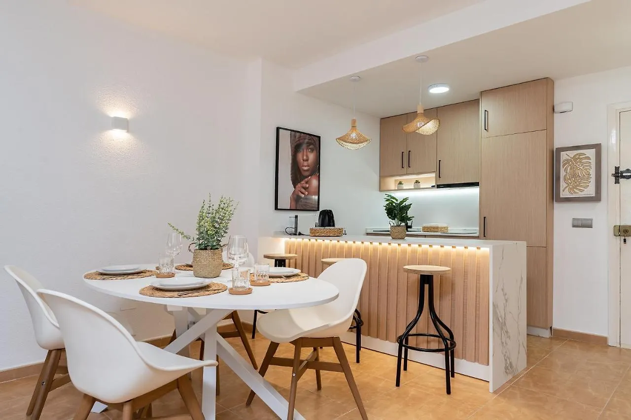 Monko Zanzibar Apartment Benalmadena